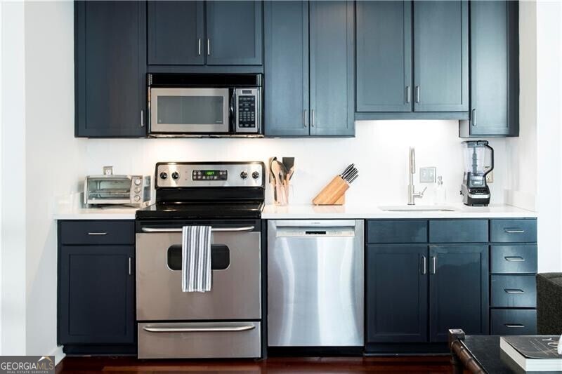 620 Glen Iris DR 223