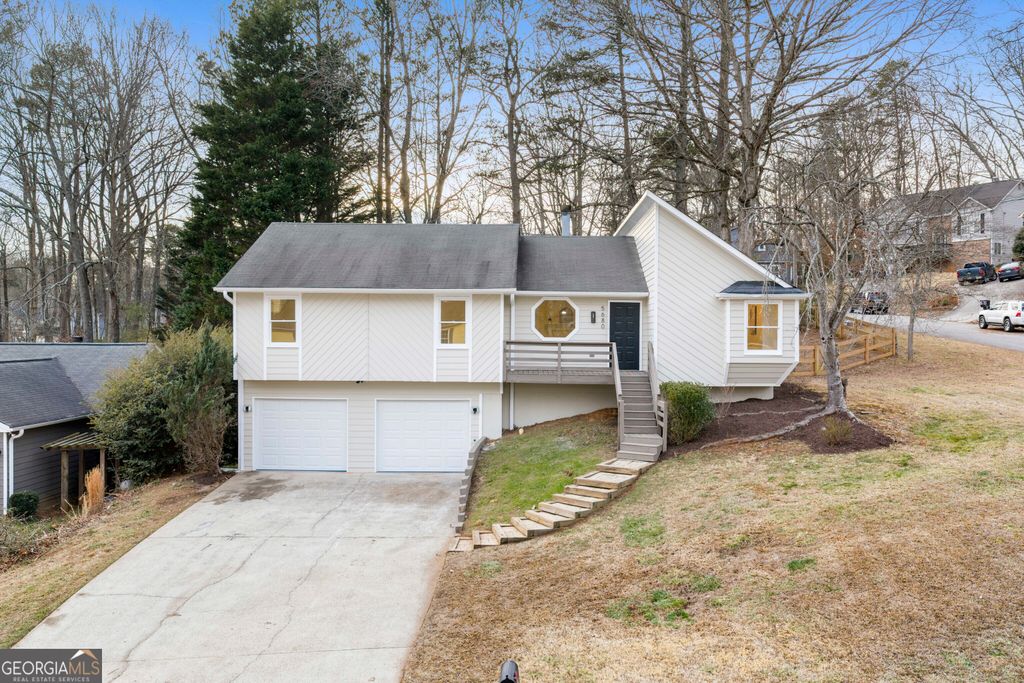 Photo of 5680 Princeton Oaks Drive, Sugar Hill, GA 30518 (MLS # 10689578)