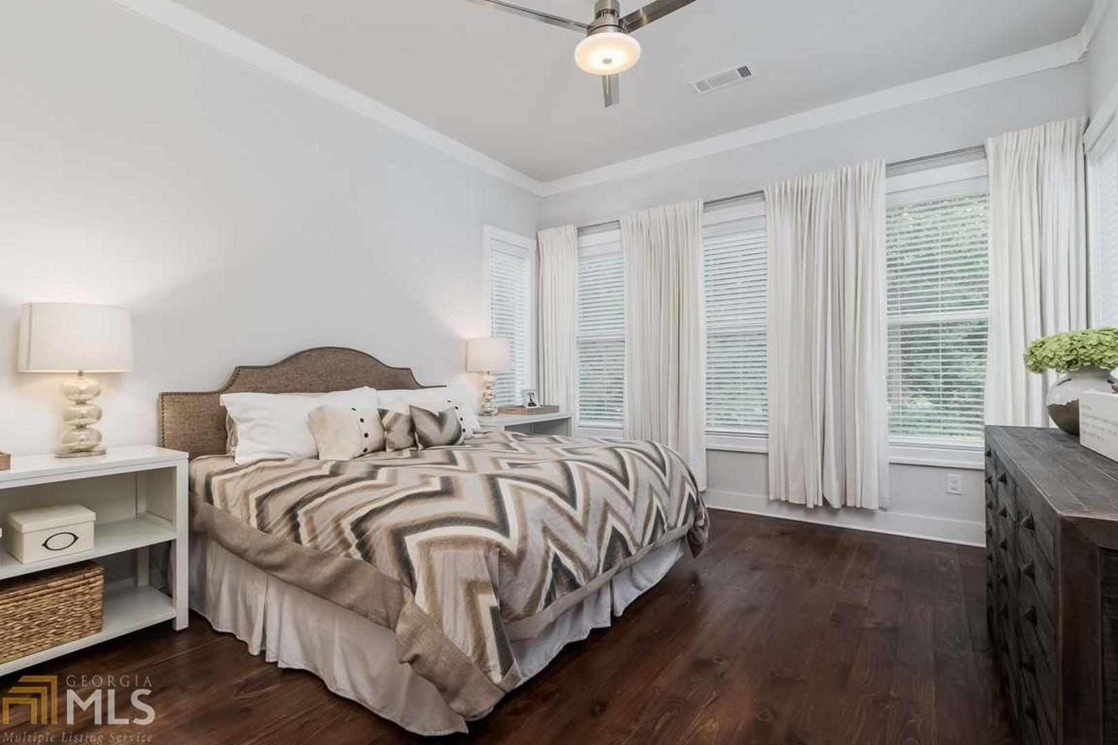 Lynwood Park - Residential
