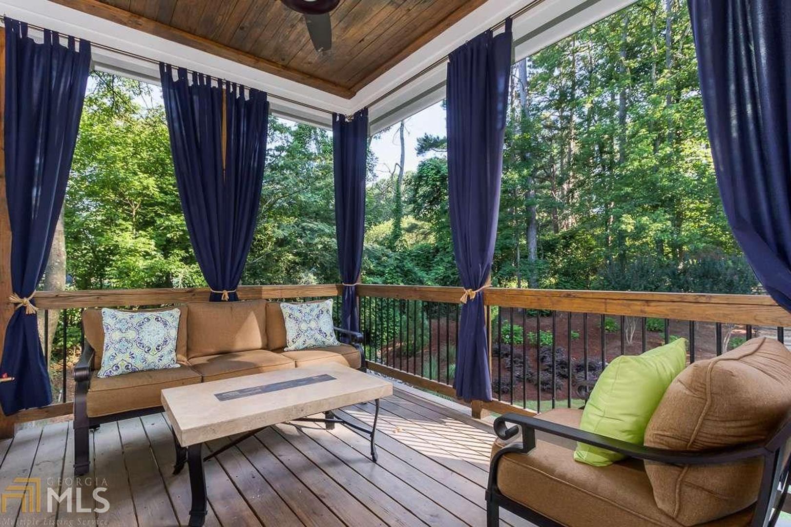 Lynwood Park - Residential