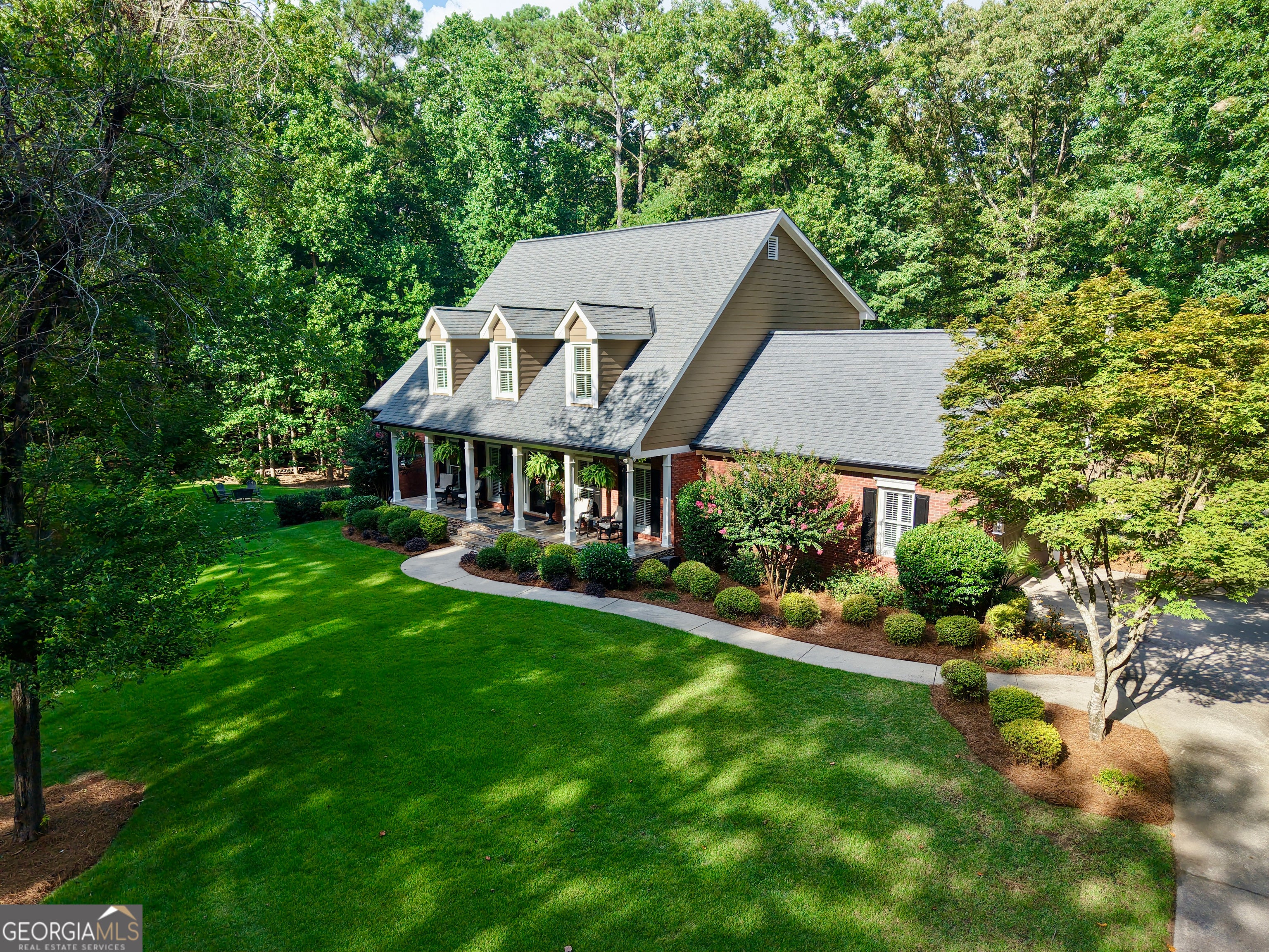 3700 Millstream LN