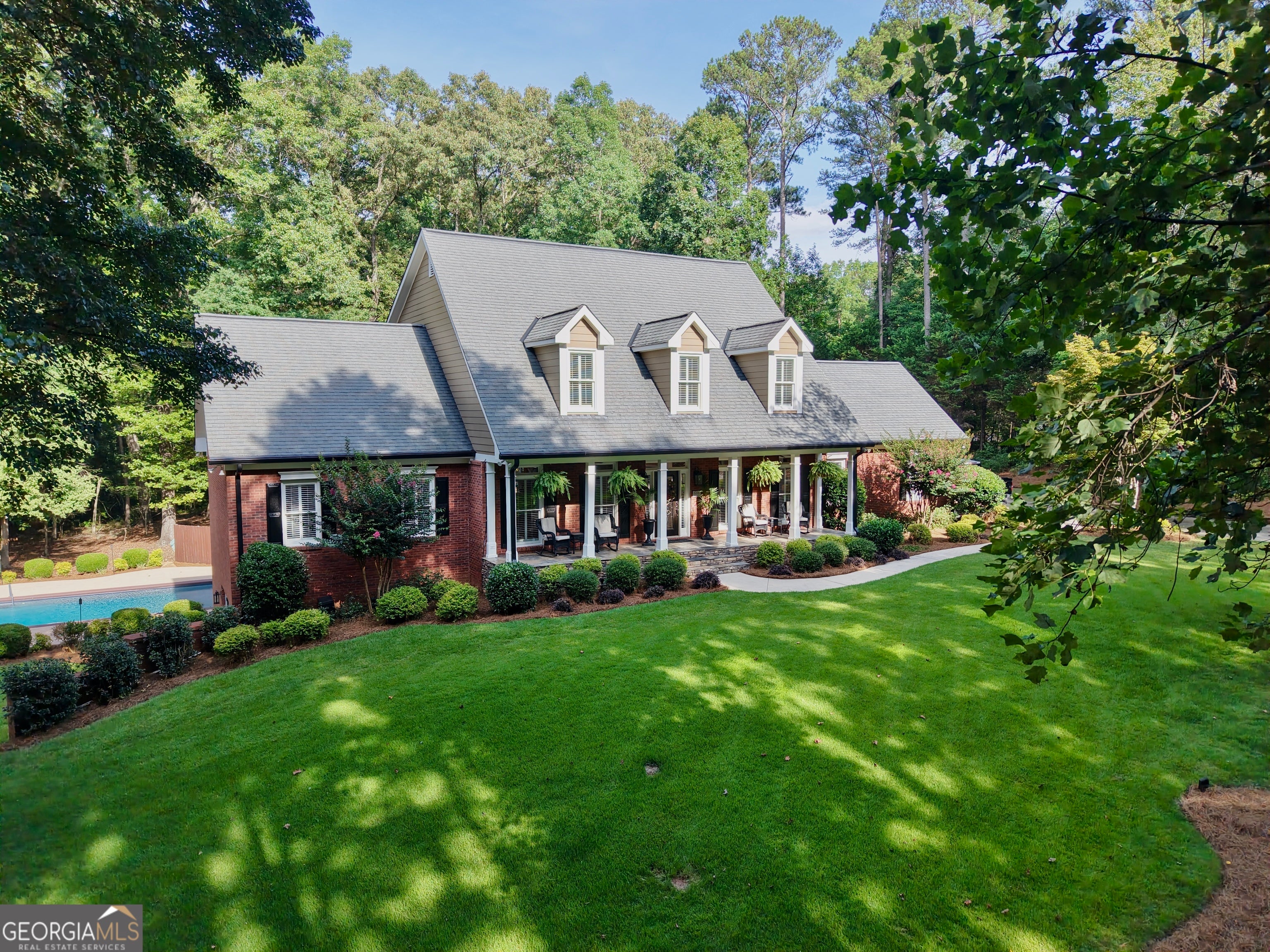 3700 Millstream LN