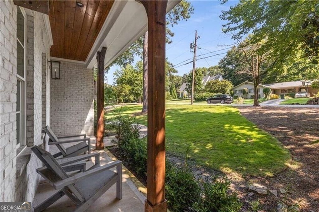 Photo of 1006 Northcliffe Drive NW, Atlanta, GA 30318 (MLS # 10655836)