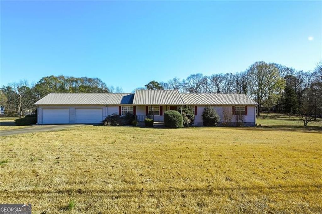 Photo of 76 Baker Rd, Cartersville, GA 30121 (MLS # 10659662)