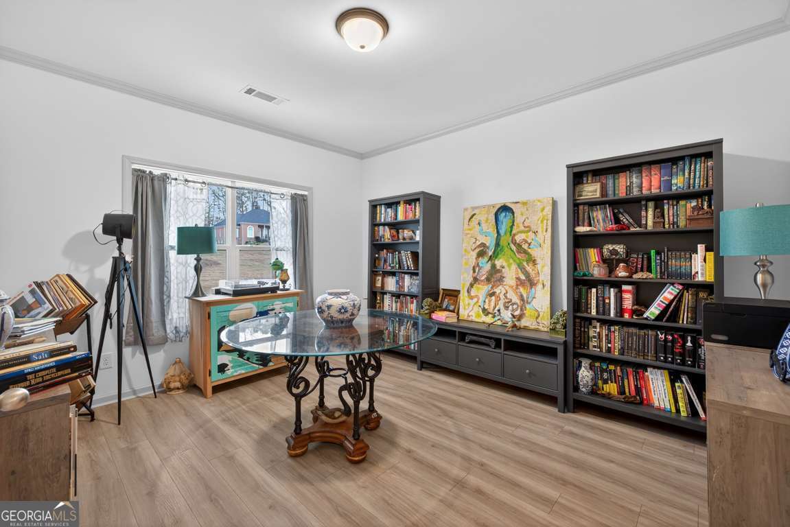 311 Rockwell Church RD NW