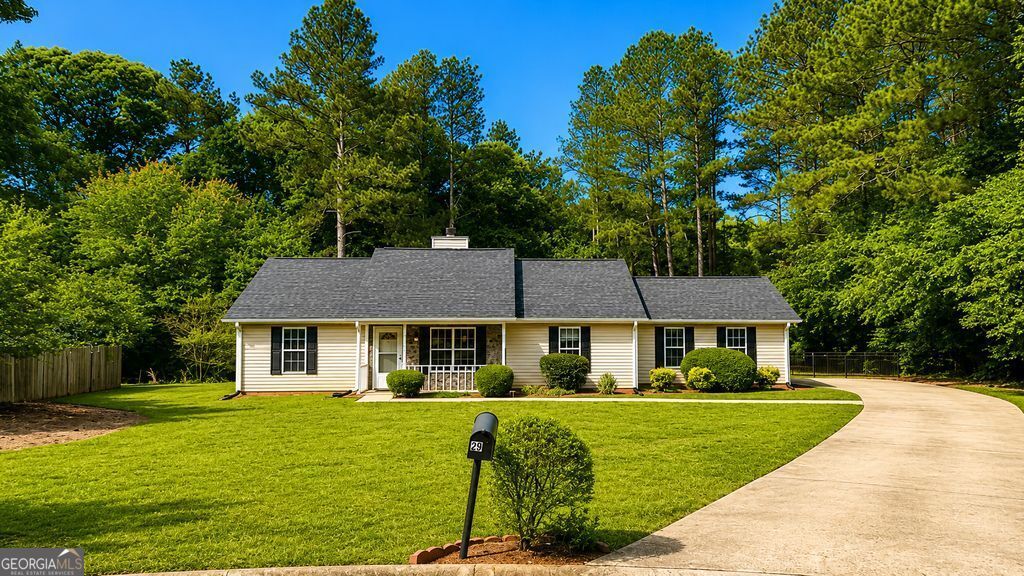 Photo of 29 Eric Way, Bogart, GA 30622 (MLS # 10756715)