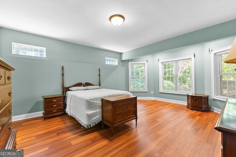 A home in Newnan
