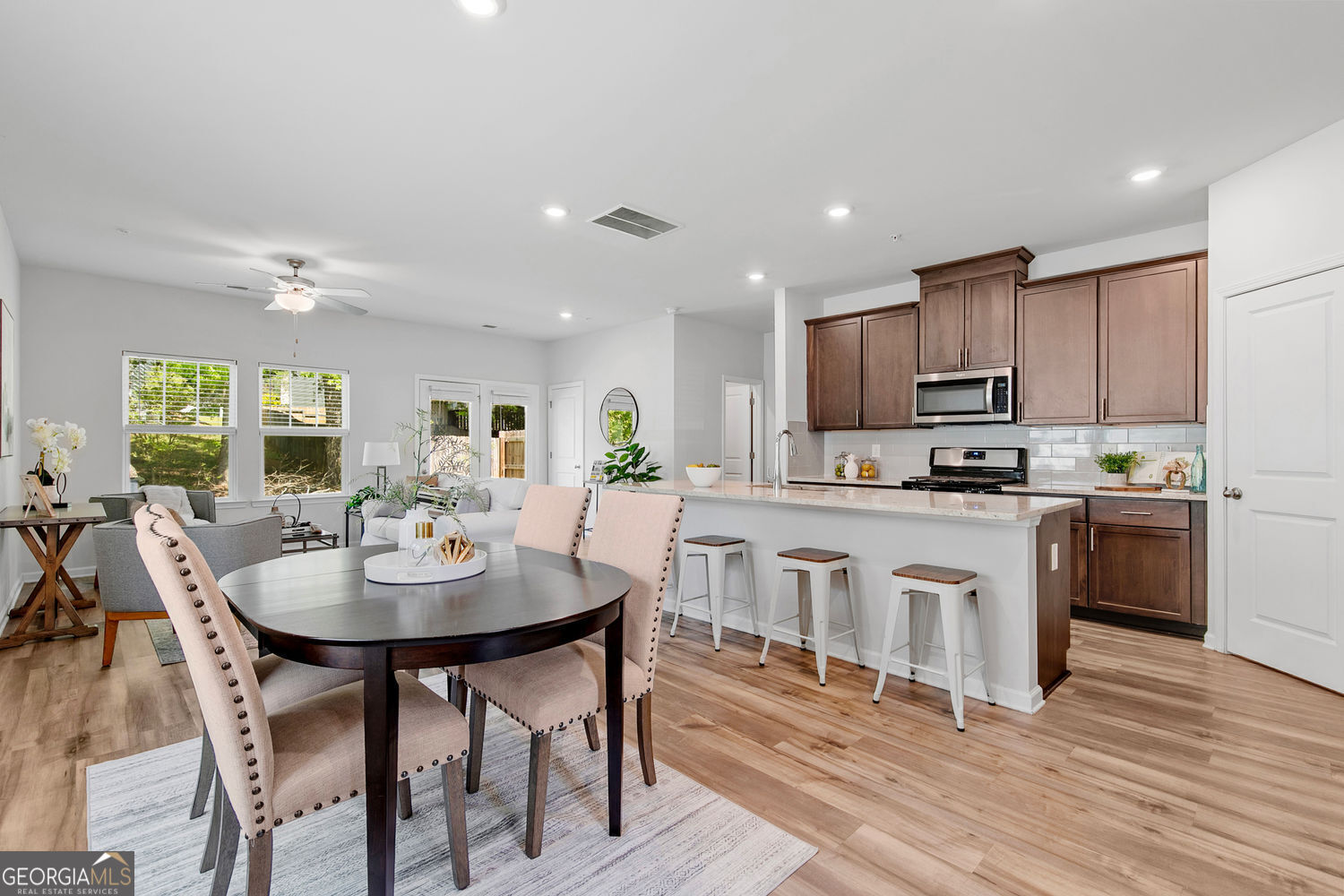 1385 Vayda CT
