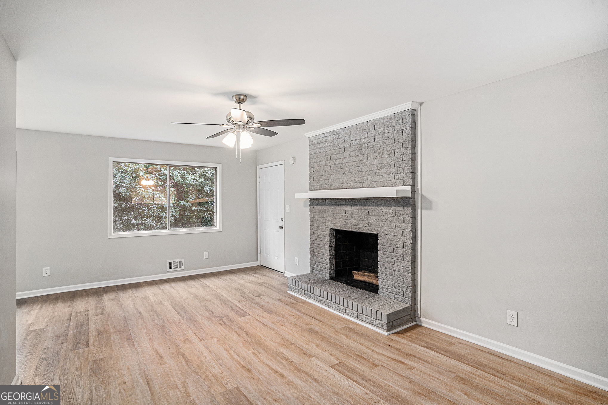 3946 Flakes Mill RD