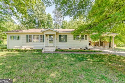 Photo of 872 Warren Road NE, Rome, GA 30165 (MLS # 10753930)