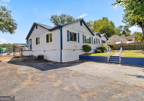 Photo of 57 Merritt Street SE, Marietta, GA 30060 (MLS # 10696794)