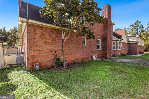 A home in Folkston