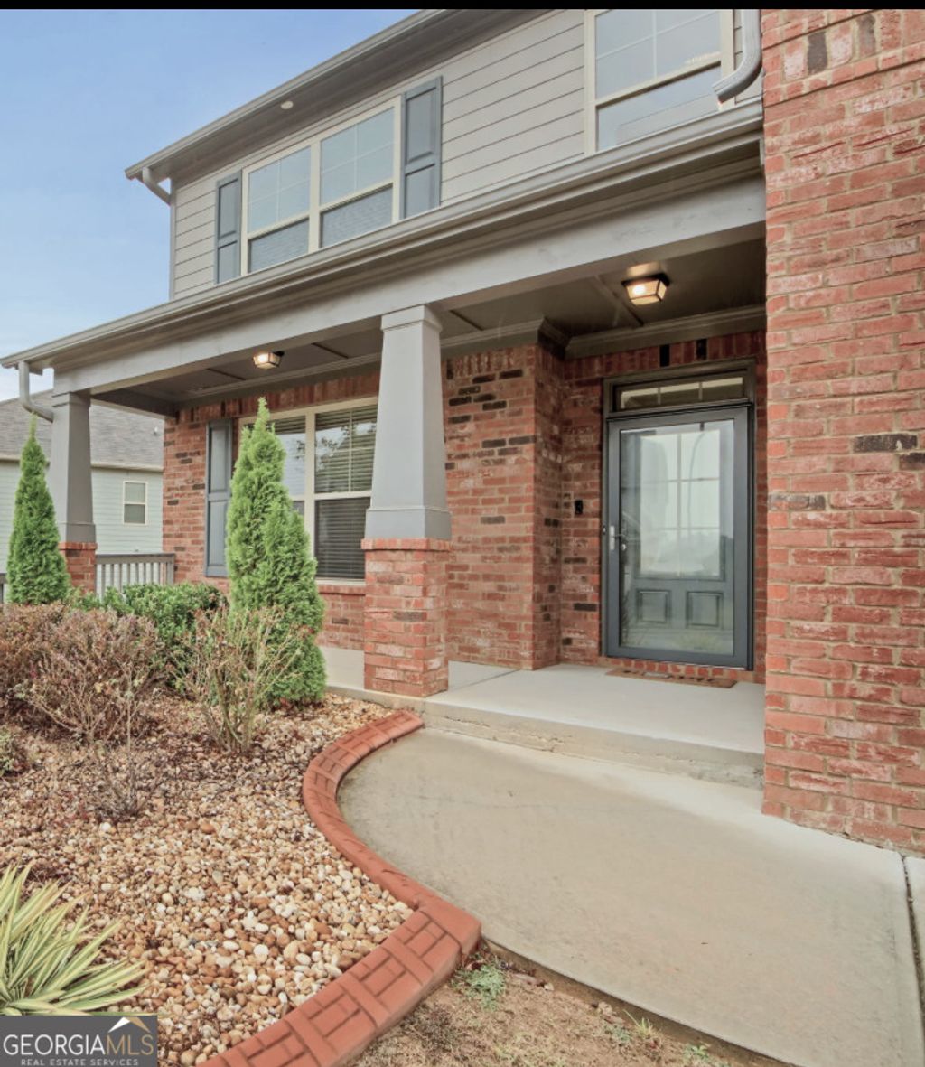 Photo of 232 Woodstone Court, Atlanta, GA 30331 (MLS # 10699700)