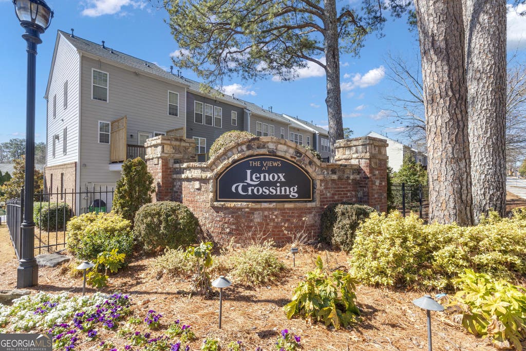Photo of 2165 Weldonberry Drive NE, Brookhaven, GA 30319 (MLS # 10813129)