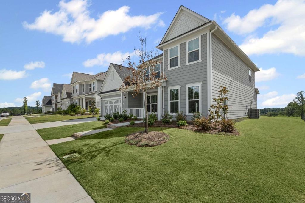 Photo of 7144 Maple Brook Lane, Flowery Branch, GA 30542 (MLS # 10657171)