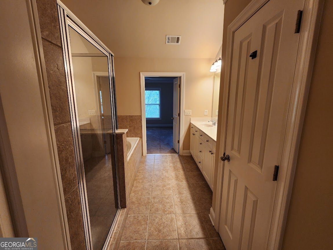 ABBERLEY TOWNESHIP PH 04 - Residential Lease