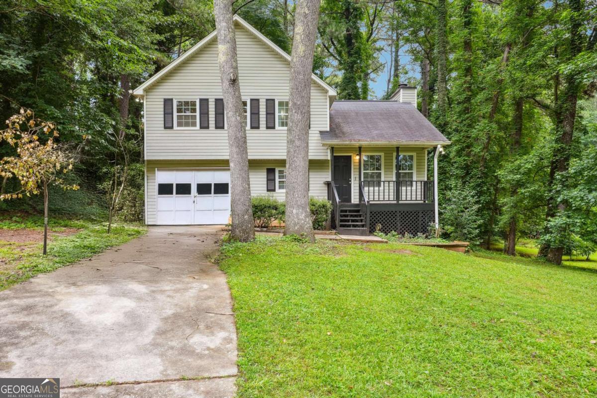 8298 Blackfoot TRL