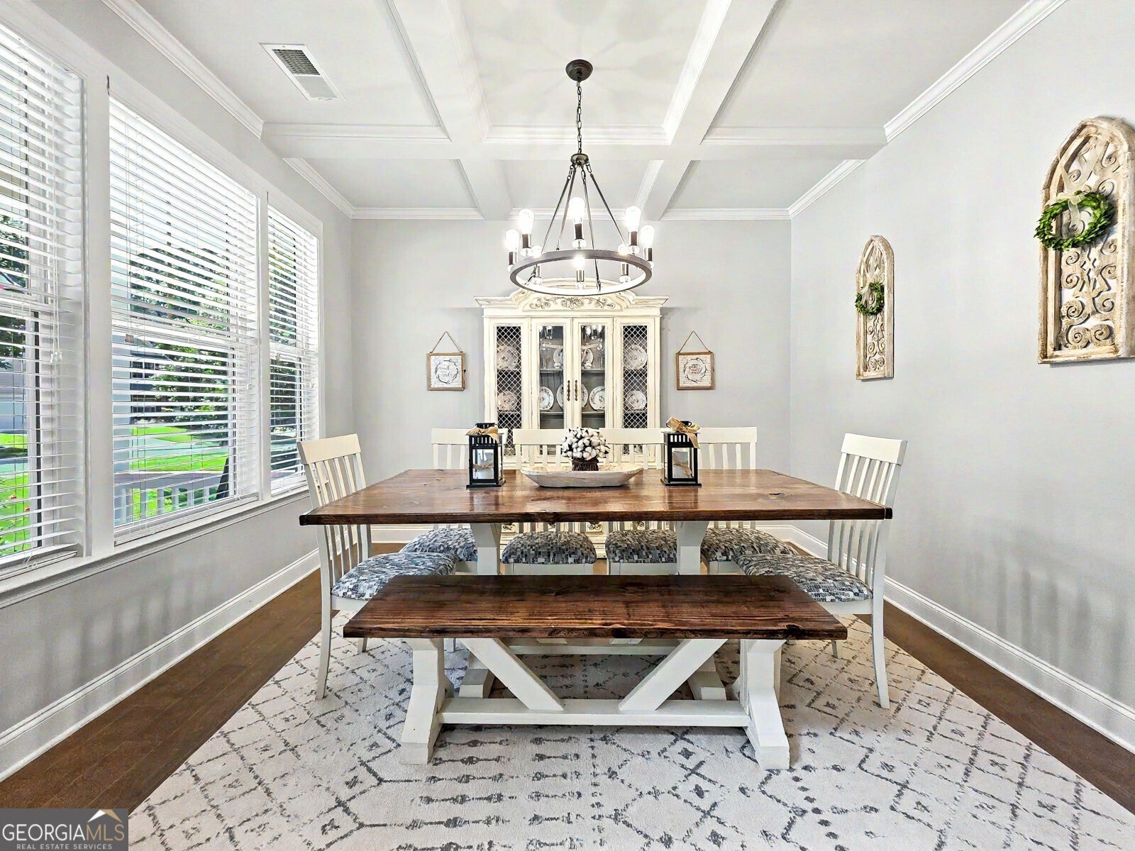 73 Lilyfield LN