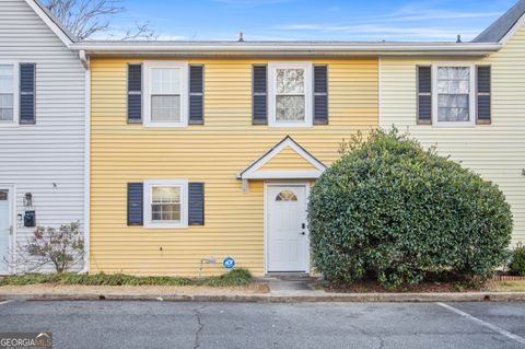 2858 SE Spring Villa LN SE Smyrna GA 30080