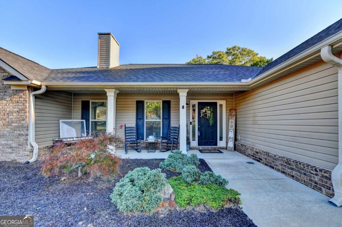 1052 Blakewood CT