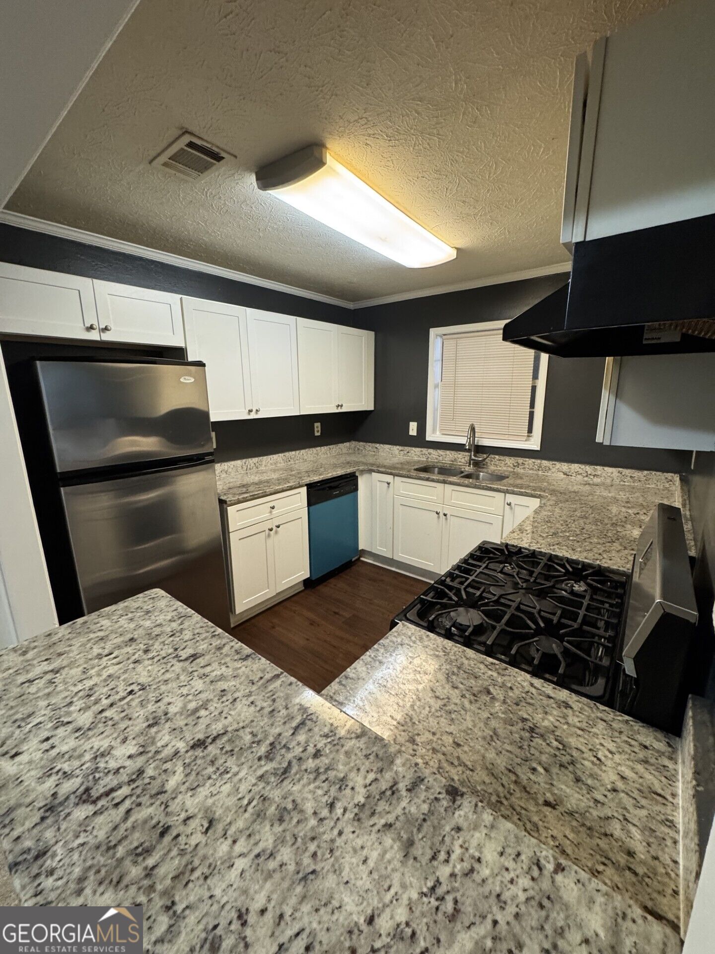 201 Augusta DR SE