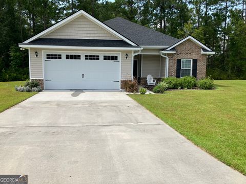 270 Bridgewater LN SE Darien GA 31305