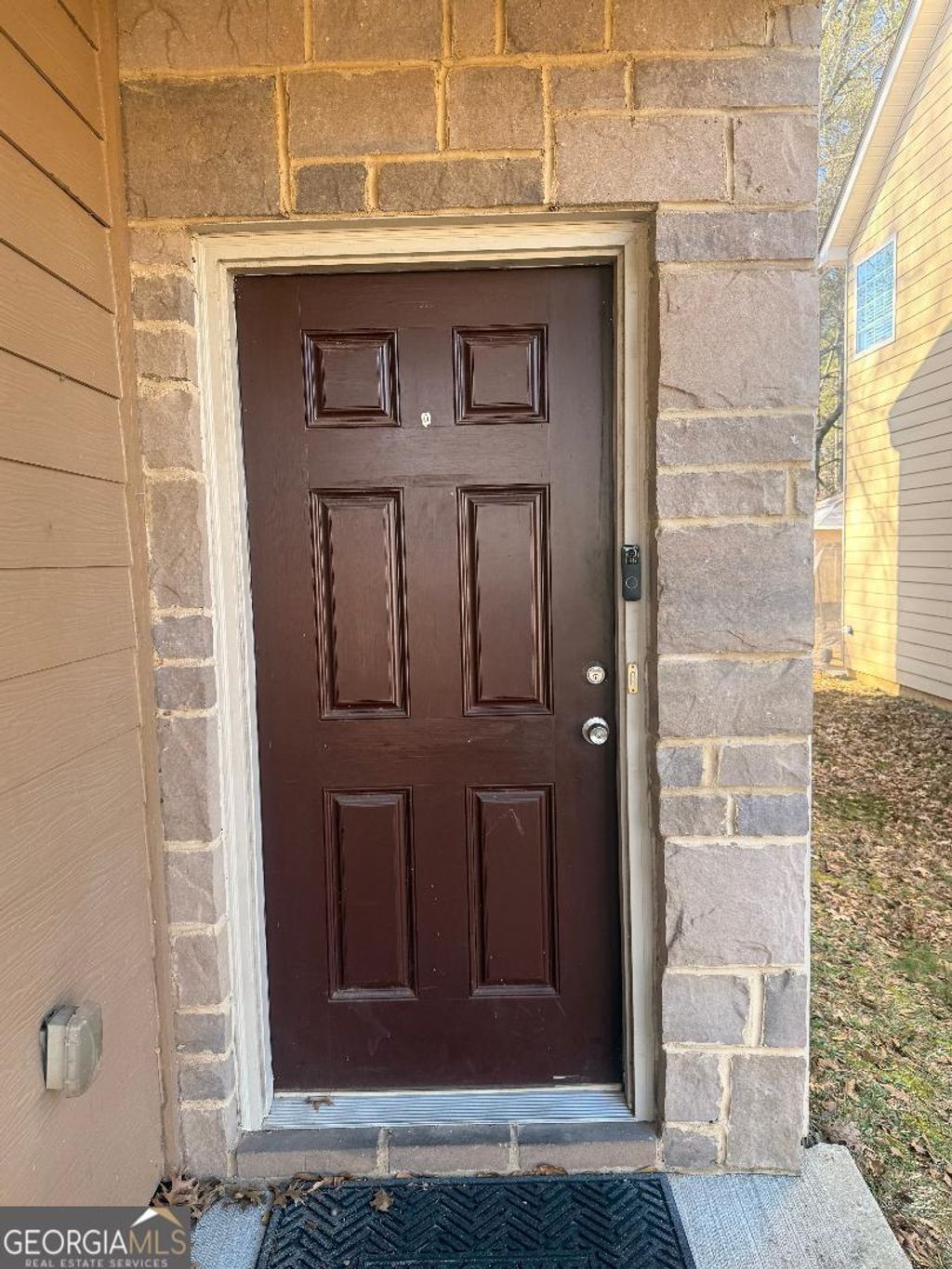 Photo of 2193 Capella Cir SW, Atlanta, GA 30331 (MLS # 10683021)