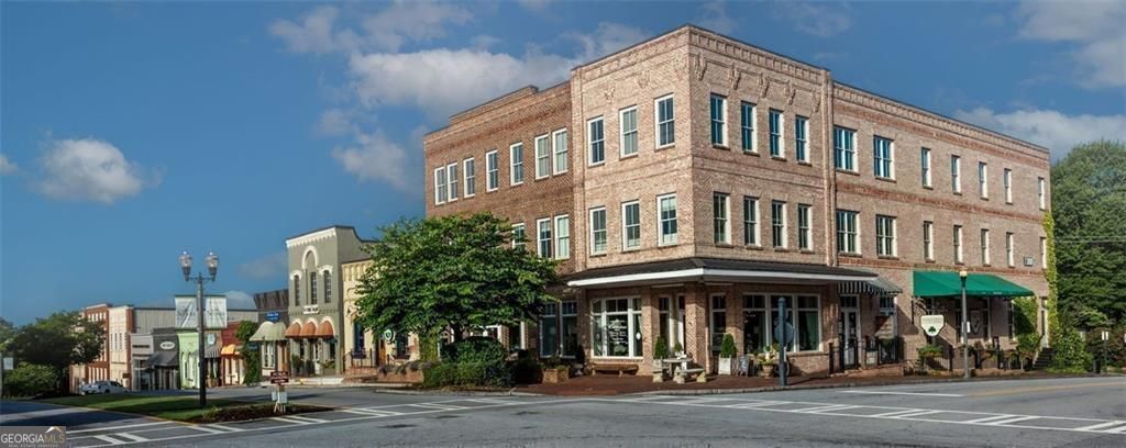 Senoia, Georgia 30276, United States, 3 Bedrooms Bedrooms, ,4 BathroomsBathrooms,Residential,Active,185930