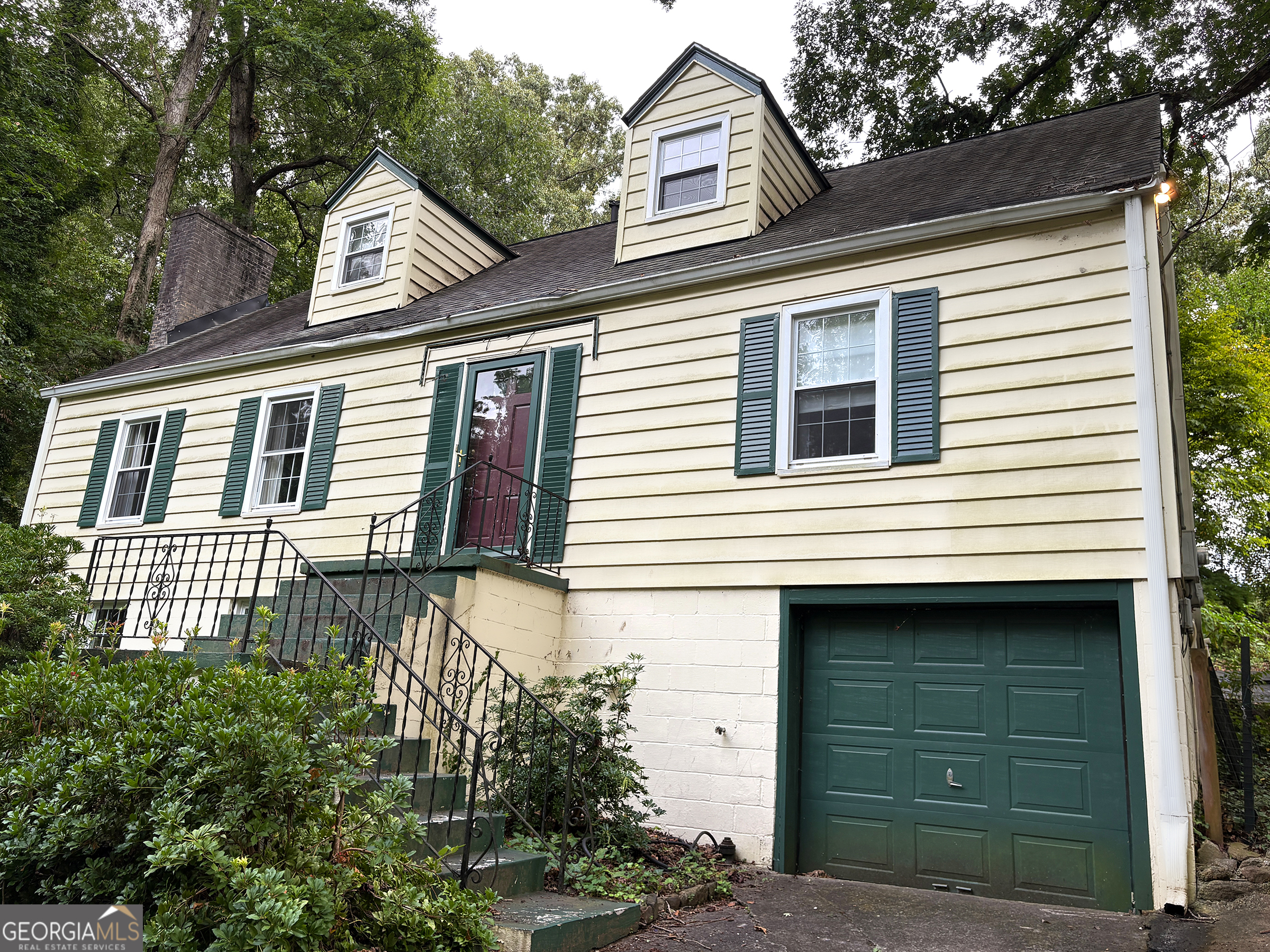 2523 Midway RD
