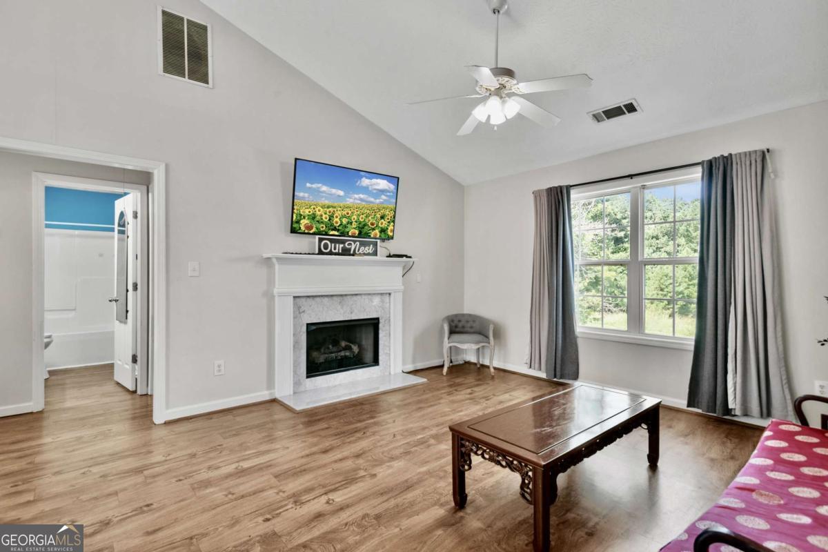 170 Shenandoah DR