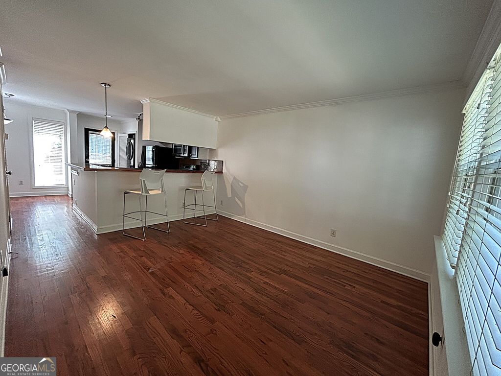 Photo of 2232 Dunseath Avenue NW #APT 105, Atlanta, GA 30318 (MLS # 10736353)