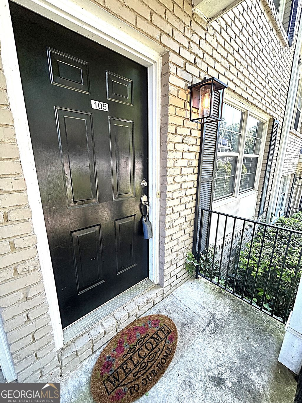 Photo of 2232 Dunseath Avenue NW #APT 105, Atlanta, GA 30318 (MLS # 10736353)