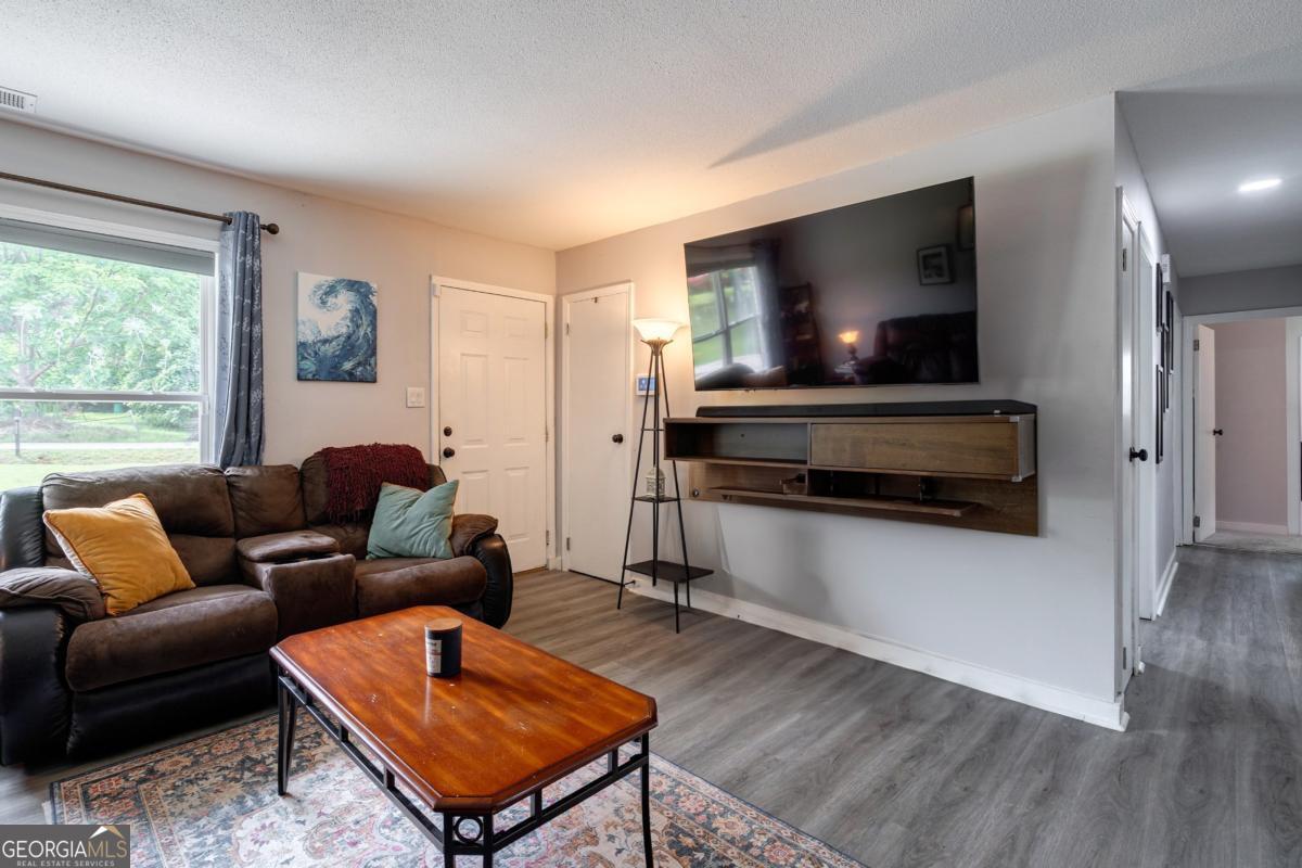 168 Berry DR