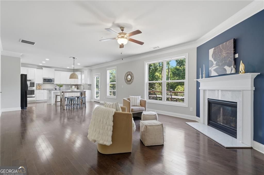 3860 Grandview Manor DR