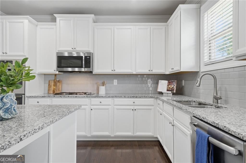 3860 Grandview Manor DR