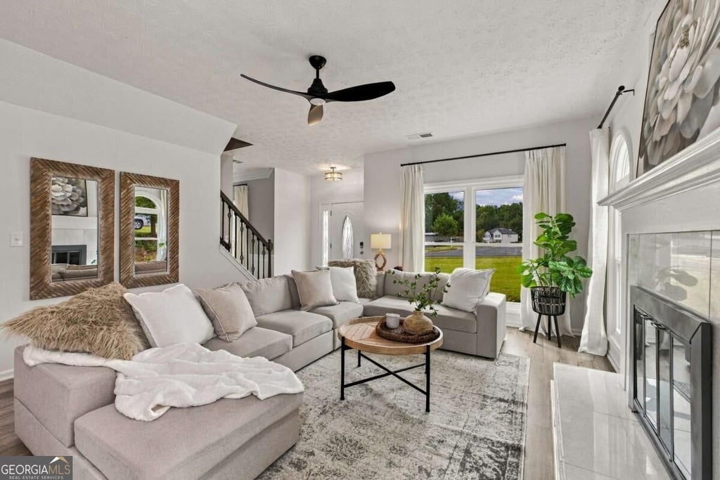 Photo of 3400 Duncan Bridge Drive, Buford, GA 30519 (MLS # 10866445)