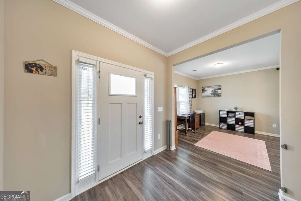 54 Ashbridge LN