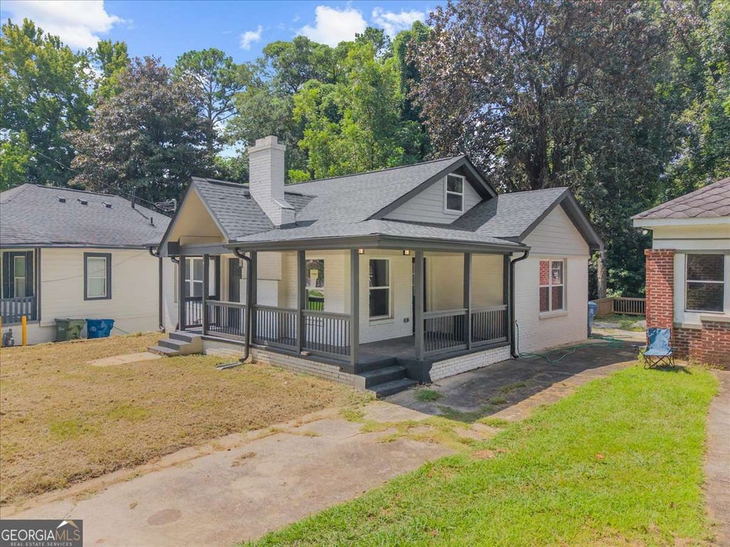 Photo of 1040 Donnelly Avenue SW, Atlanta, GA 30310 (MLS # 10825766)