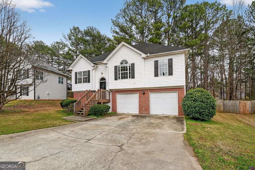 Photo of 5615 Mayfair Crossing Drive, Lithonia, GA 30038 (MLS # 10702588)
