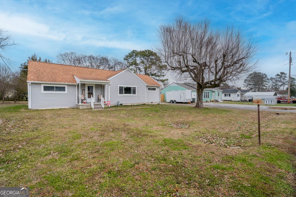 Photo of 117 Gilbert Drive, Fort Oglethorpe, GA 30742 (MLS # 10682505)