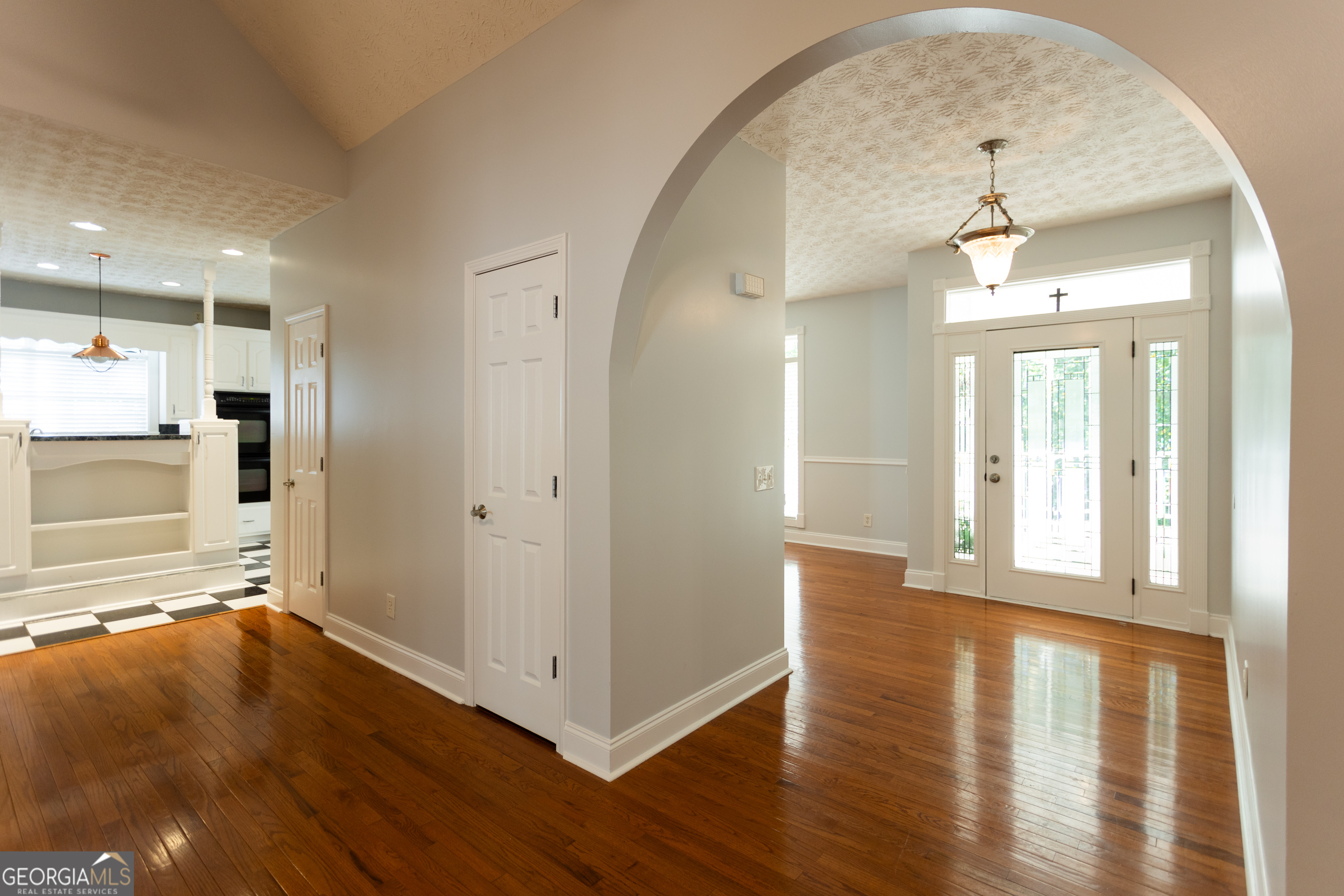 KNIGHTS LANDING - Residential