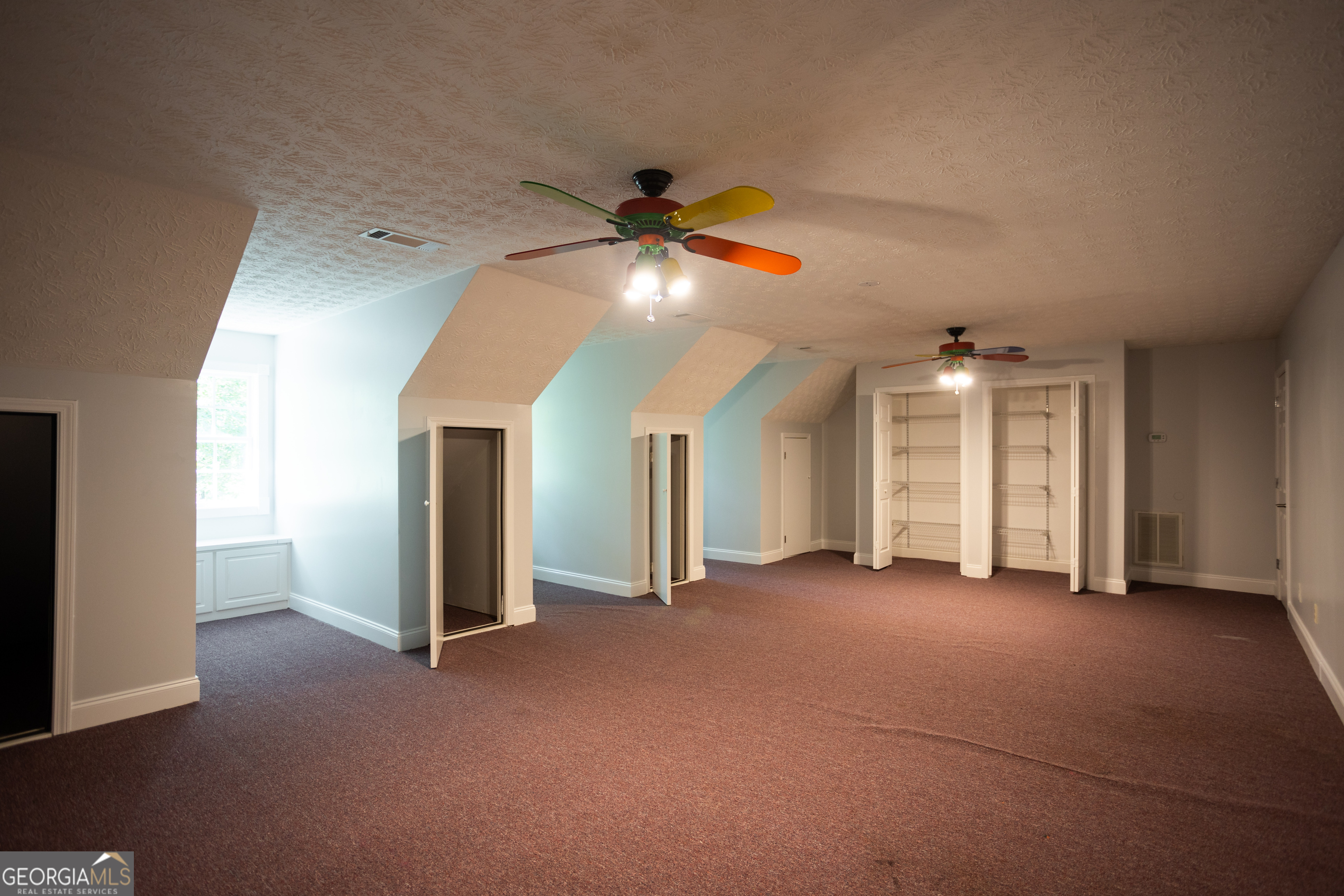 KNIGHTS LANDING - Residential
