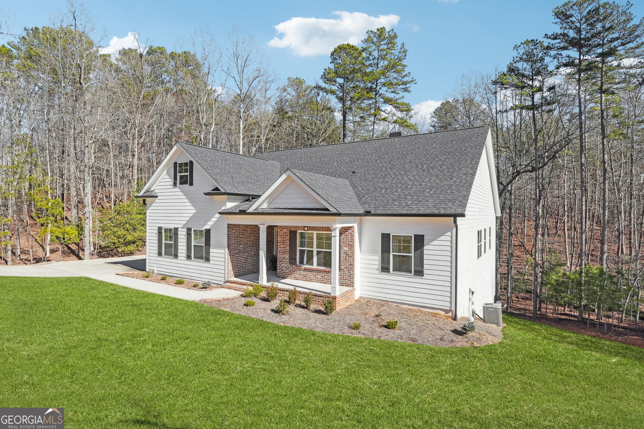 775 Crooked Creek DR