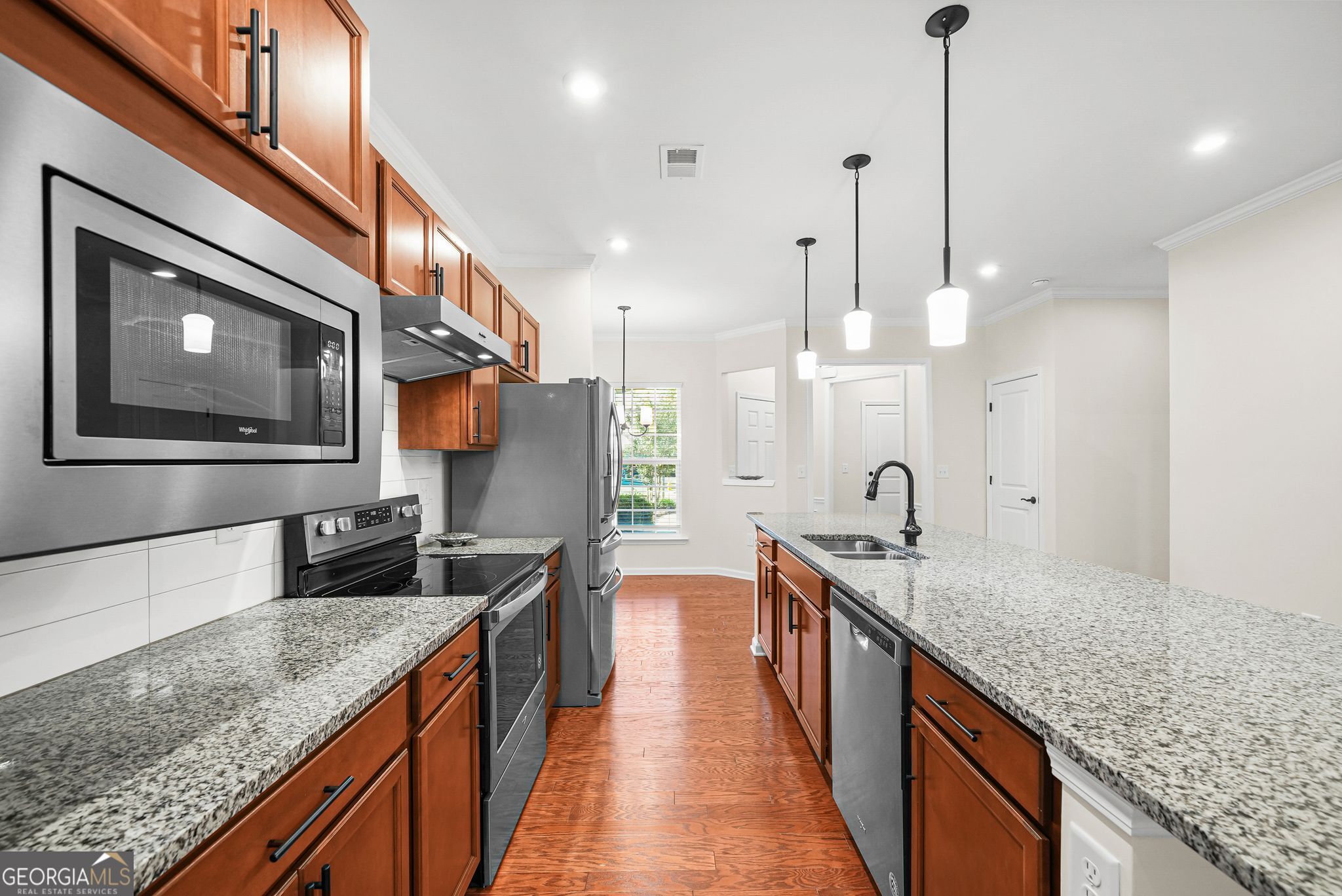 245 Brunswick DR