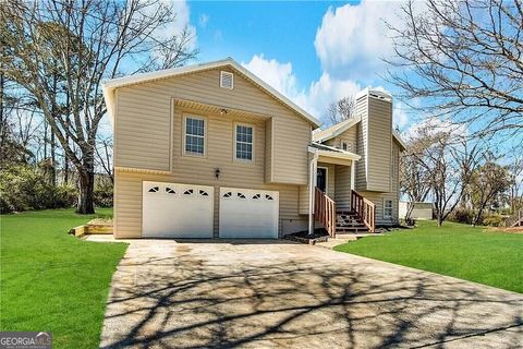 A home in Douglasville