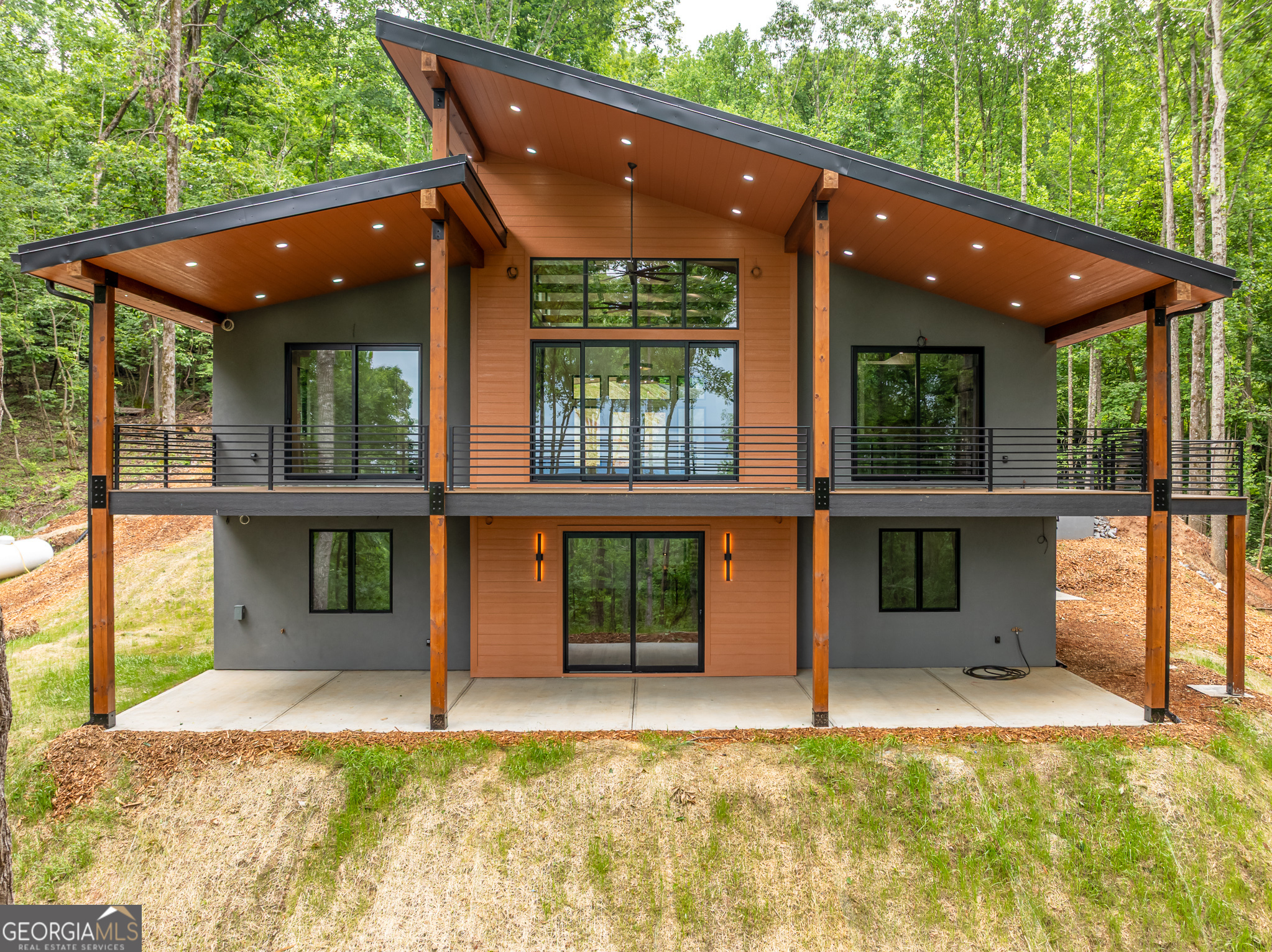 785 Bears Paw DR