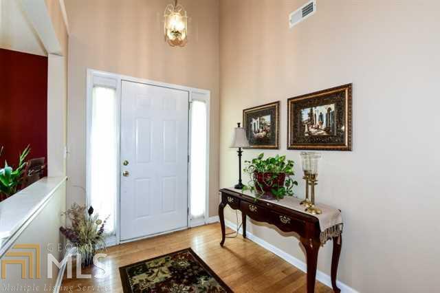 Twelve Oaks - Residential