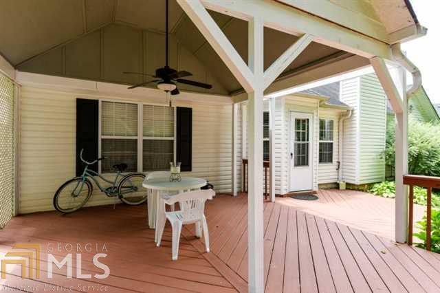 Twelve Oaks - Residential