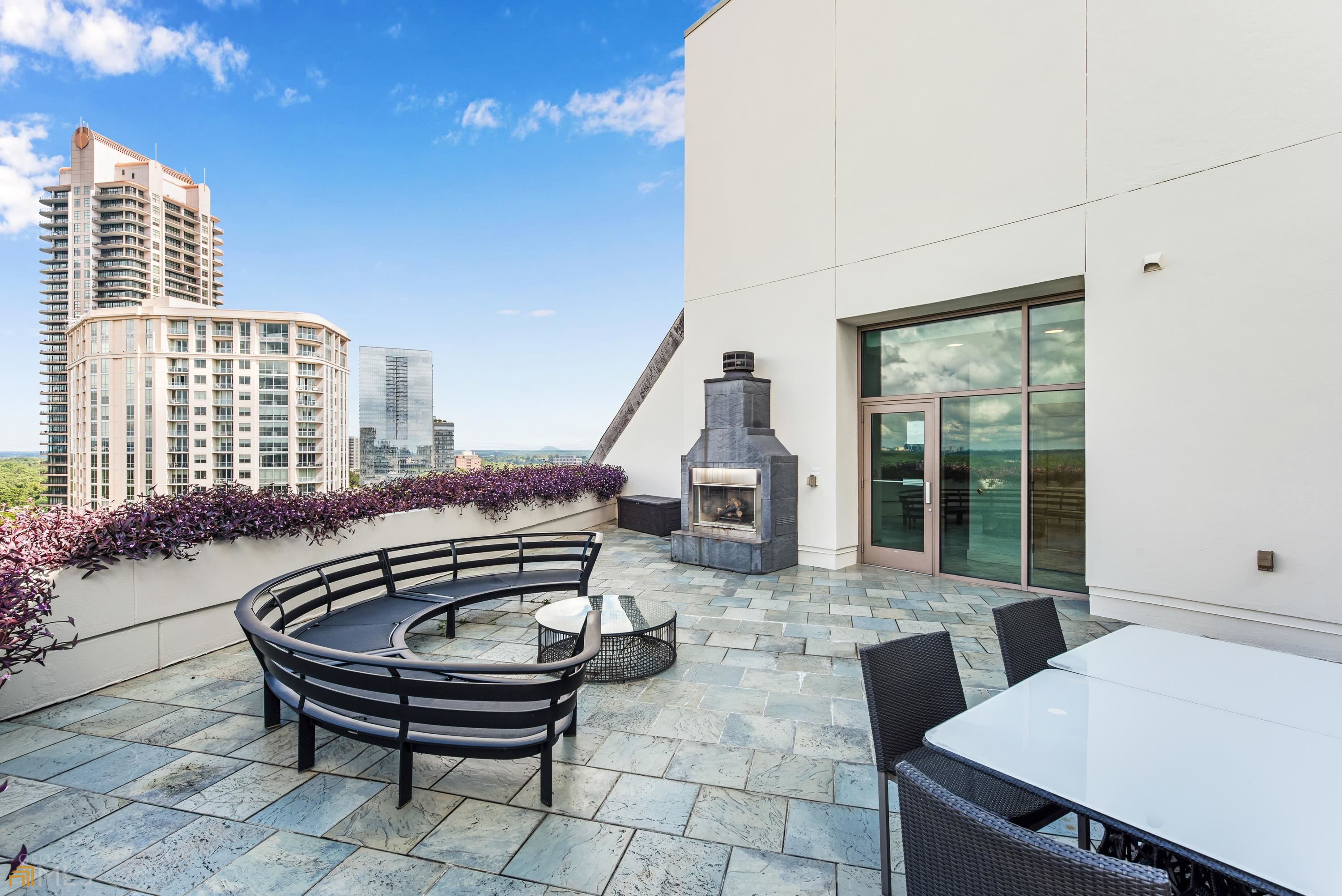 Park Regency - Residential