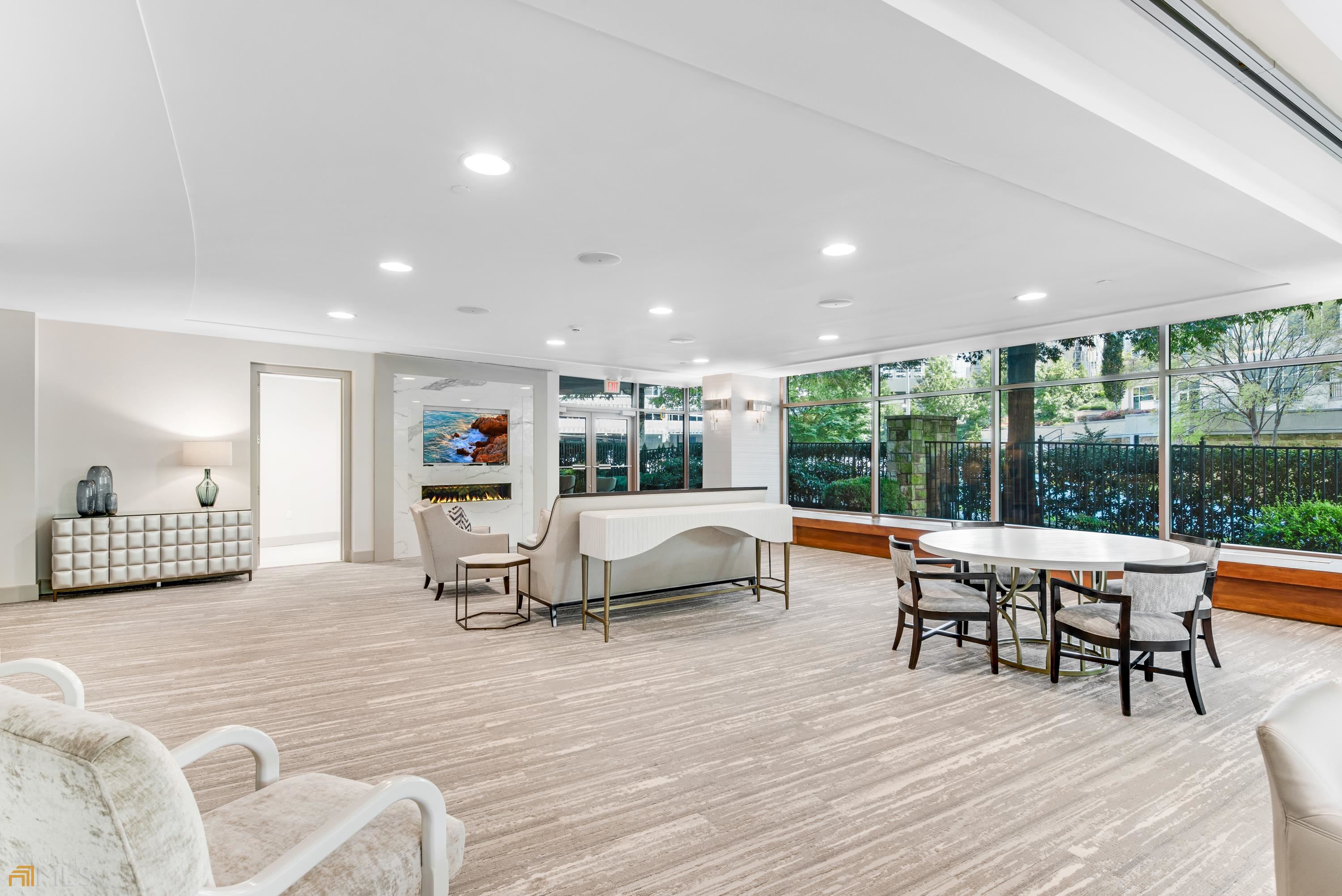 Park Regency - Residential